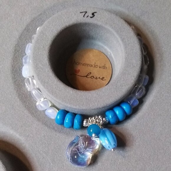 Pet Lovers - Fox Pom Cat!!! Stunning Iridescent Opalite + Blue Howlite Bracelet - Picture 6 of 10